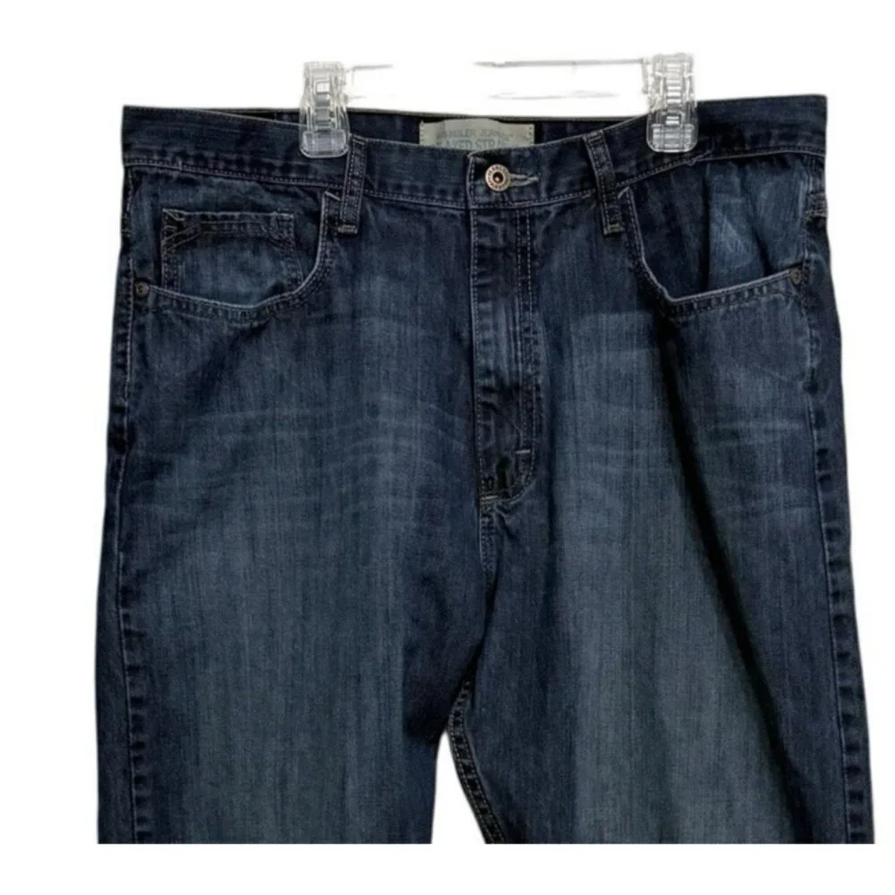 Wrangler relaxed straight